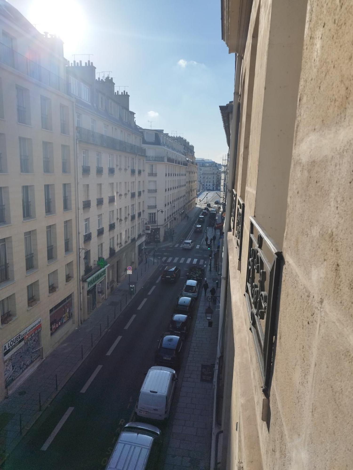 Le Clos St Louis Parijs Buitenkant foto